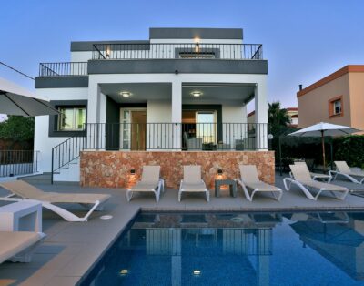 Villa Encore – Five minutes away from Ibiza Town