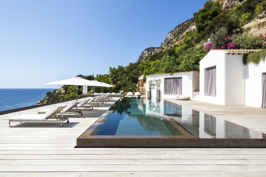 The Best Holiday Villas in Ibiza - Ocean Paradise